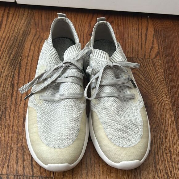 Peter Millar Hyperlight Glide Sneakers Womens Sz 9 - Picture 2 of 5